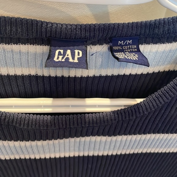 Vintage Gap ribbed top - Picture 2 of 3